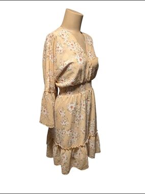 Romantic Boho Cottagecore Floral Tiered Mini Dress with Flutter Sleeves Sz Med